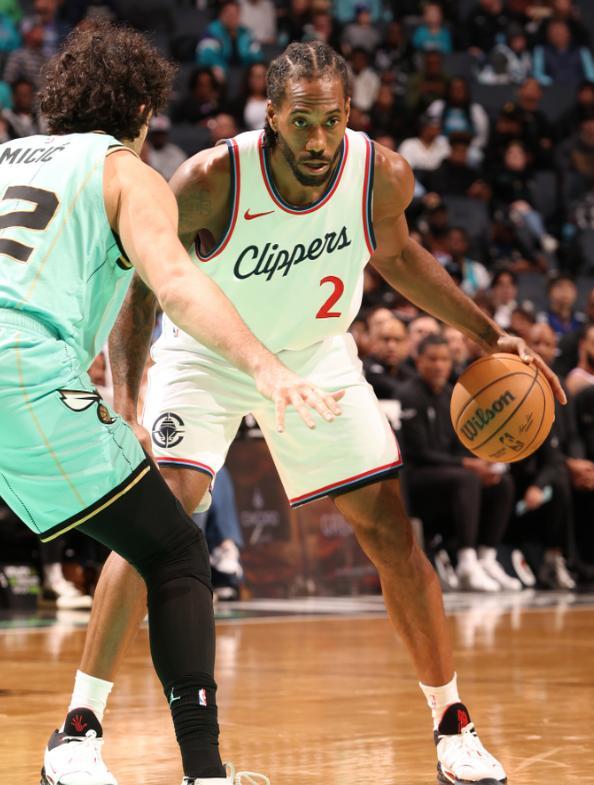 九游app官网下载-包含比赛回顾：关键时刻张伟三分稳住局势，逆转走势！的词条