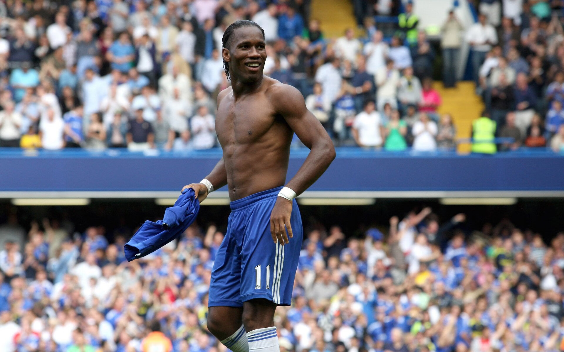 《电竞迷专属:粉丝见面会精彩瞬间》,电竞 粉丝